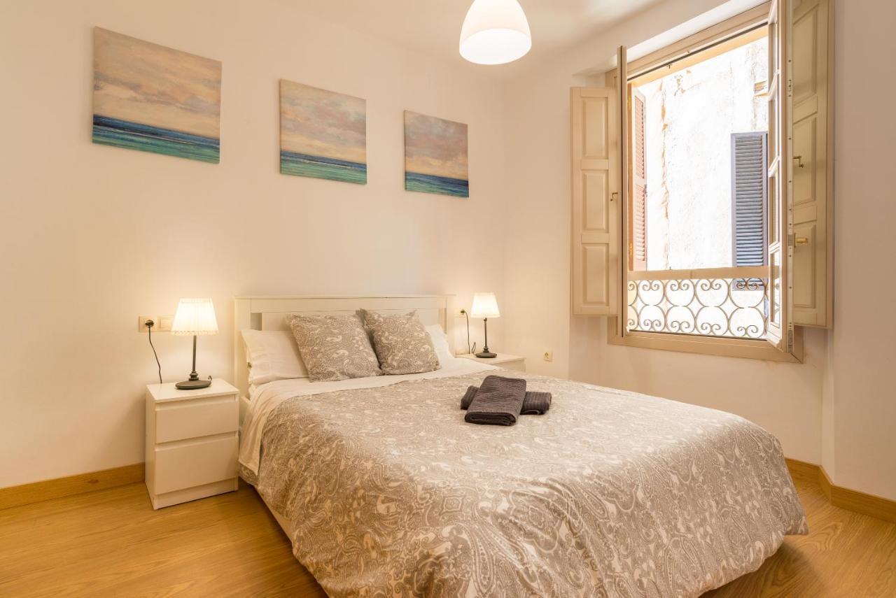 Acogedor Apartamento En El Centro Historico De Malaga - Mitjanaアパートメント エクステリア 写真