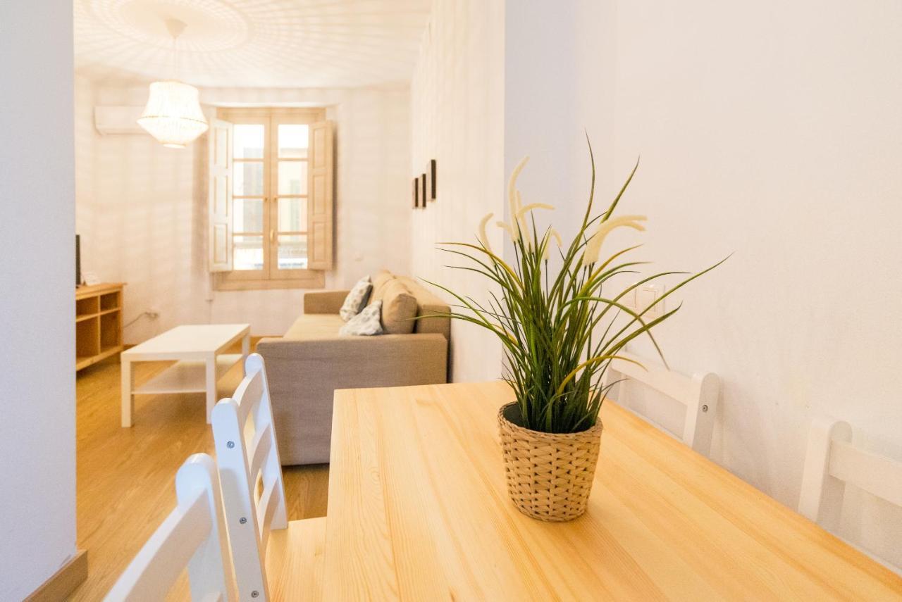 Acogedor Apartamento En El Centro Historico De Malaga - Mitjanaアパートメント エクステリア 写真