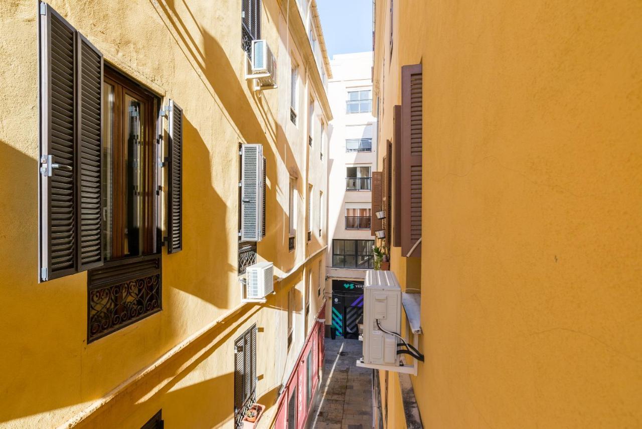 Acogedor Apartamento En El Centro Historico De Malaga - Mitjanaアパートメント エクステリア 写真